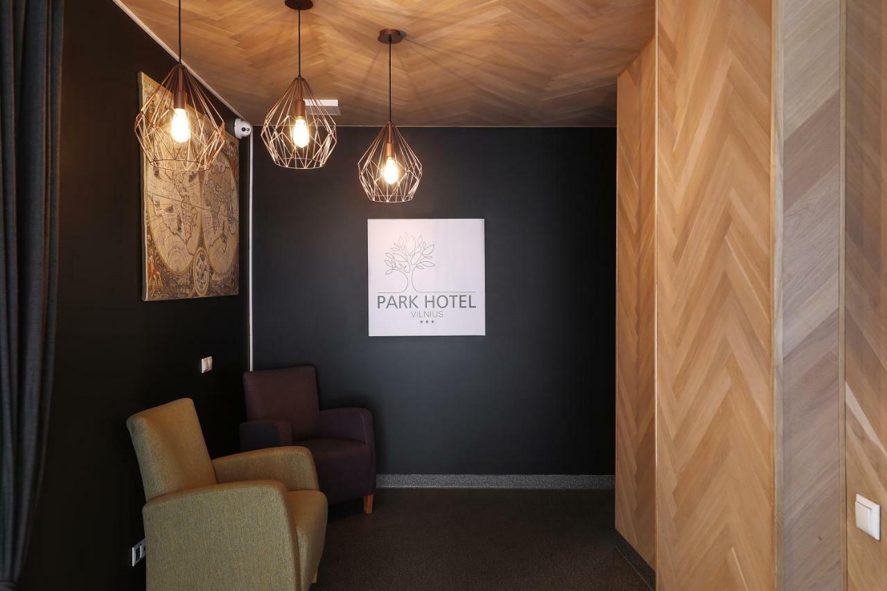 Park Hotel VNO Exterior foto
